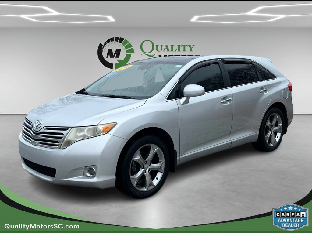 2010 Toyota Venza Base's photo